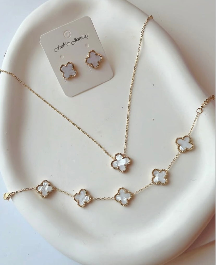 White Clover Set