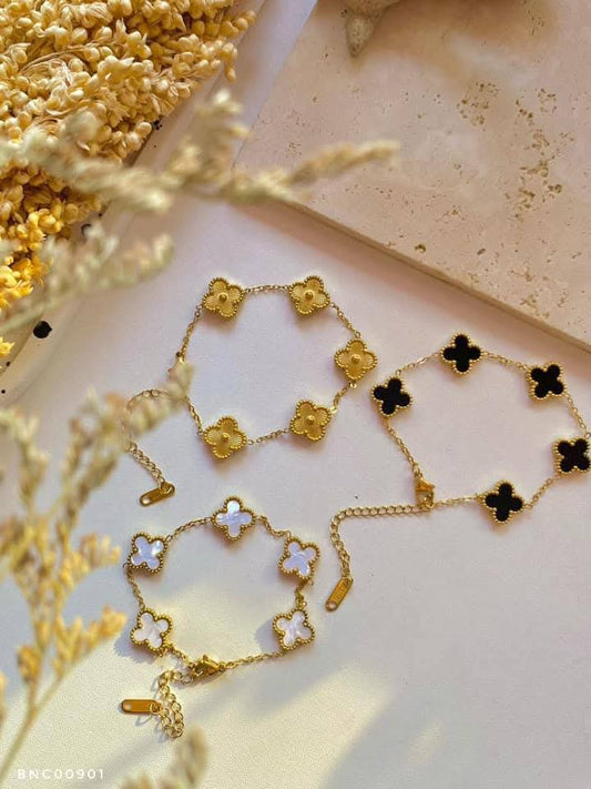 Clover Bracelete Each