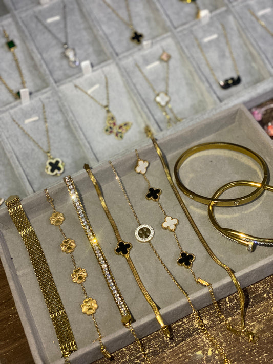 HSA Stack (7 Bracelets+2Handcuffs)