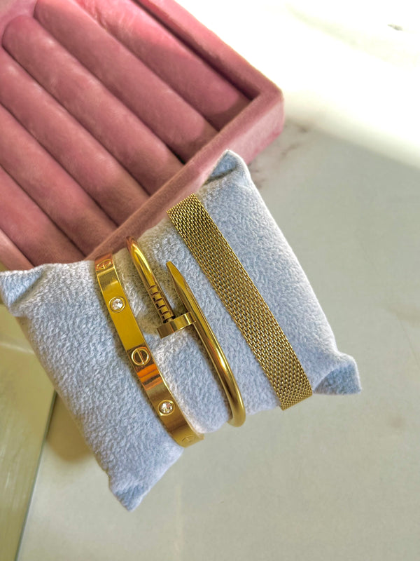 Daily Wear 18-k Gold Stack