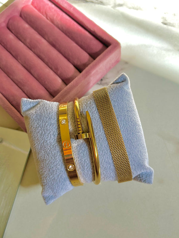 Daily Wear 18-k Gold Stack